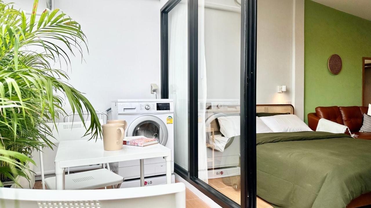 The Tangerine Guesthouse 방콕 외부 사진
