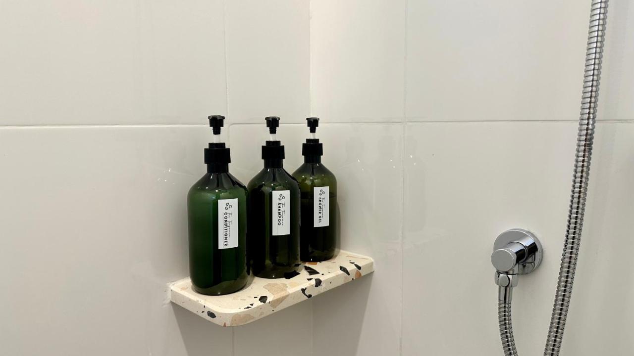 The Tangerine Guesthouse 방콕 외부 사진