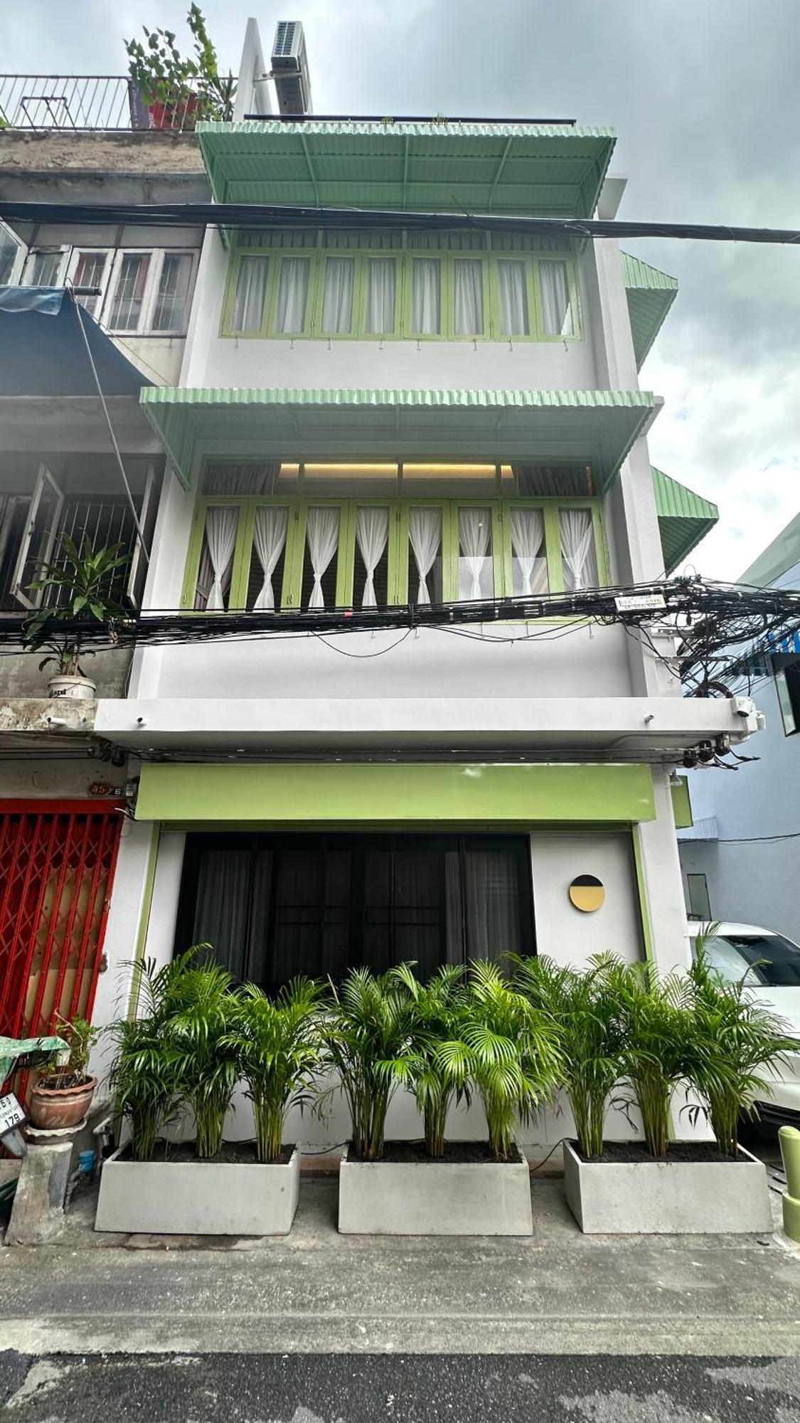 The Tangerine Guesthouse 방콕 외부 사진