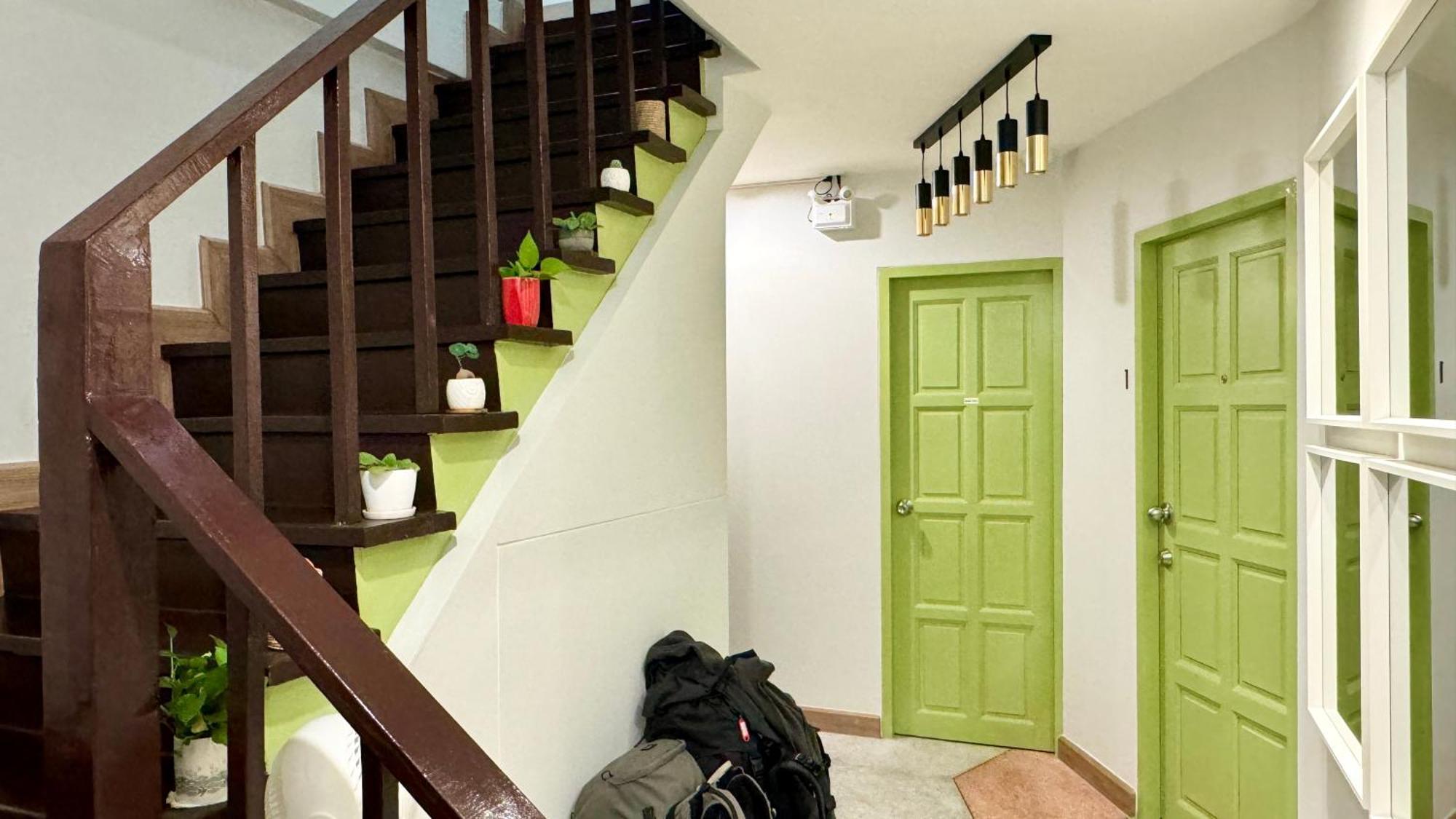 The Tangerine Guesthouse 방콕 외부 사진